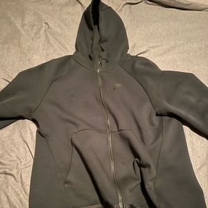 Nike tech hoodie in blk
